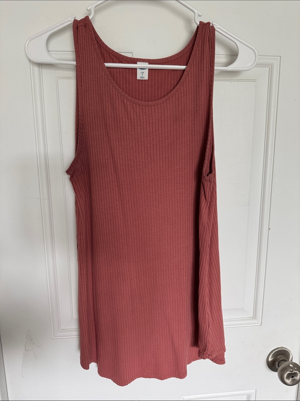 Old Navy Ribbed Scoop Neck Tank Top - Dusty Rose